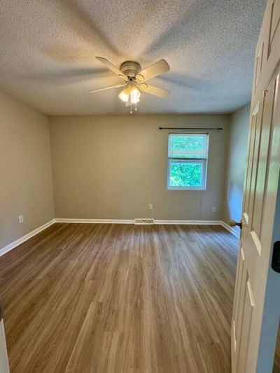 1820 Mepkin Road Photo 9