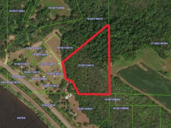 W12412 State Highway 35, Stockholm, WI 54769