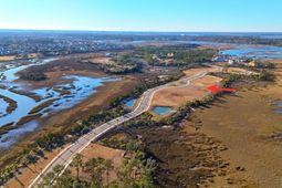 1124 Ship Builder Street photo 4