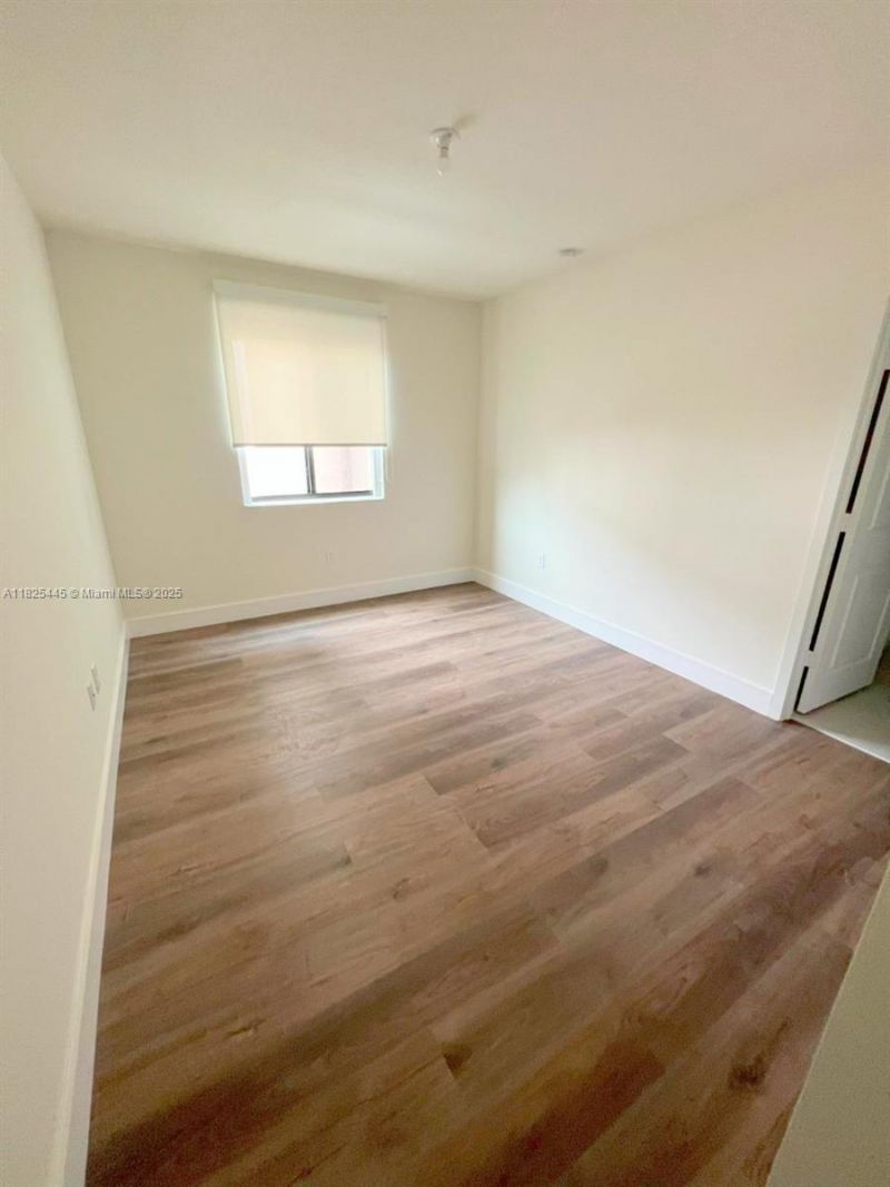 4269 NW 83rd Path, Doral, FL 33166 Photo