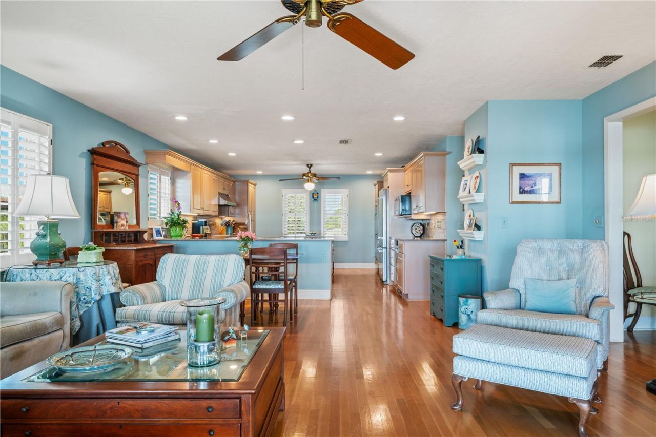 6663 Bayou Grande Boulevard Ne, Saint Petersburg, FL 33702 Photo