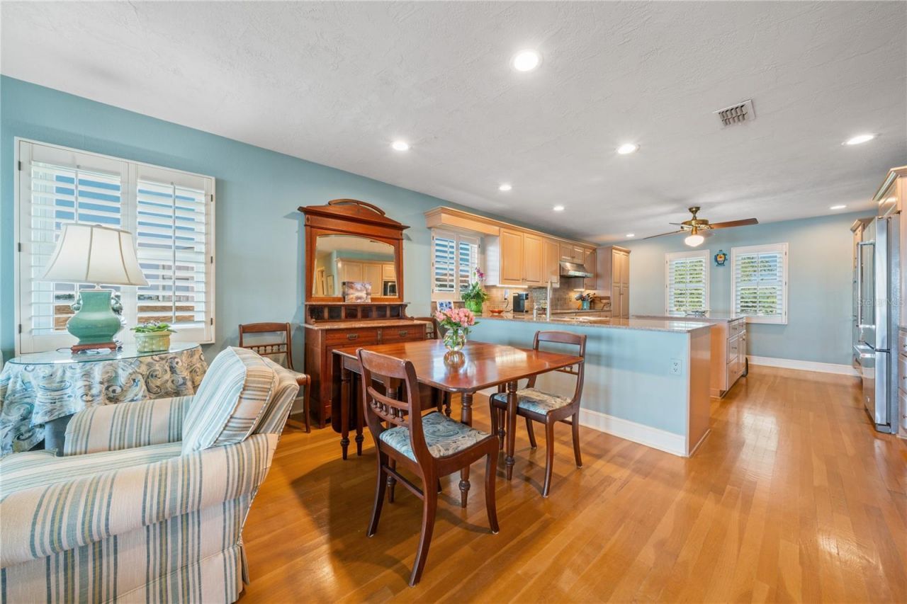 6663 Bayou Grande Boulevard Ne, Saint Petersburg, FL 33702 Photo