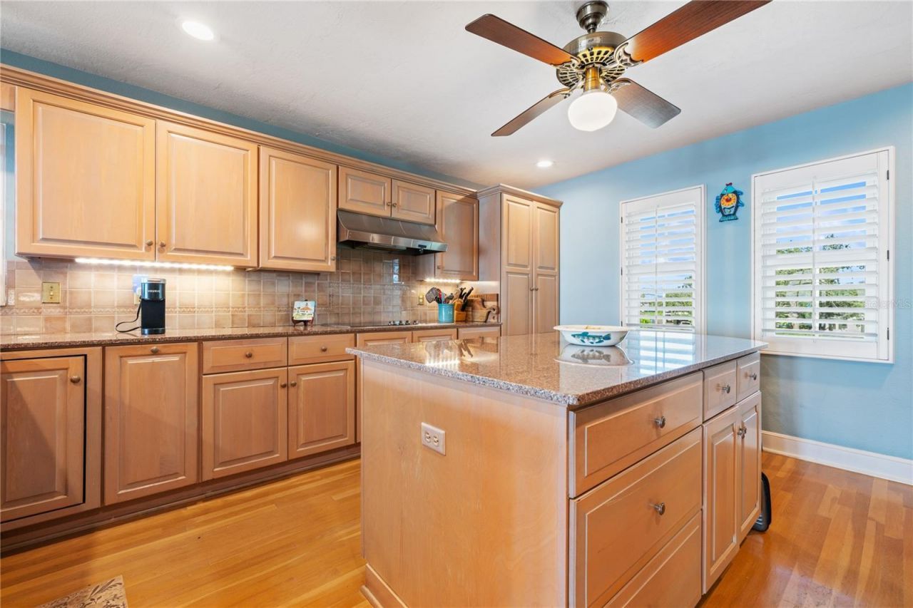 6663 Bayou Grande Boulevard Ne, Saint Petersburg, FL 33702 Photo