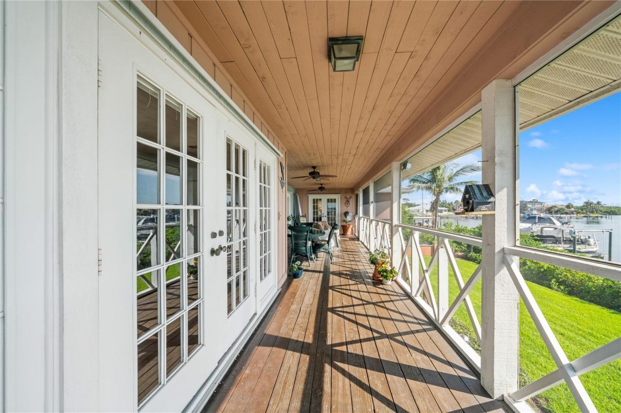 6663 Bayou Grande Boulevard Ne, Saint Petersburg, FL 33702 Photo