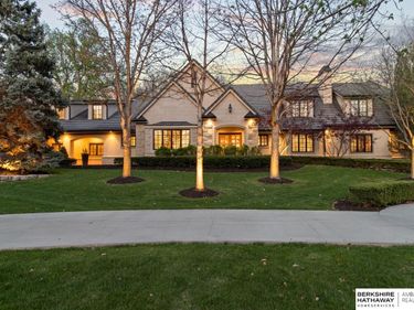 717 Hackberry Road, Omaha, NE 68132