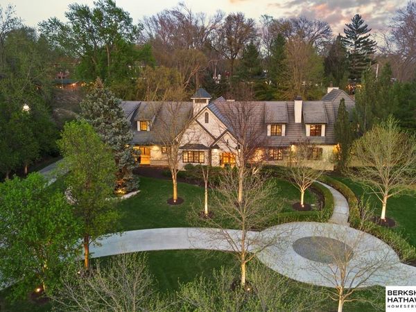 717 Hackberry Road, Omaha, NE 68132
