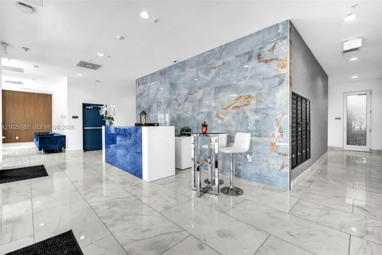 1850 Monroe, Unit 406, Hollywood, FL 33020 Photo