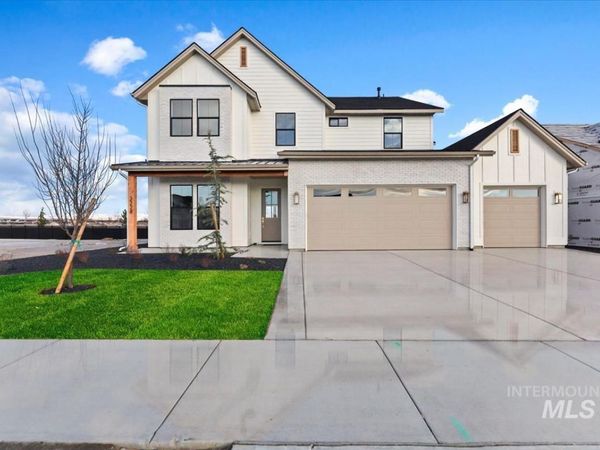 2228 N Palaestra Ave, Eagle, ID 83616