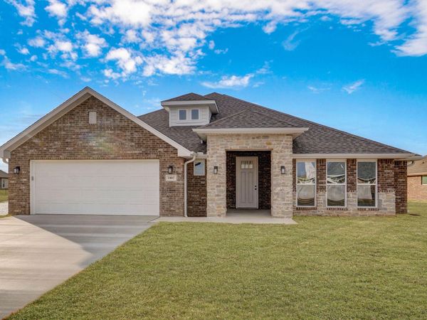 1802 Fountain Road, Webb City, MO 64870