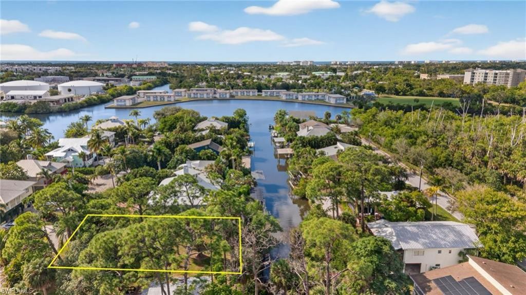 1675 Avion Pl, Naples, FL 34104 Photo