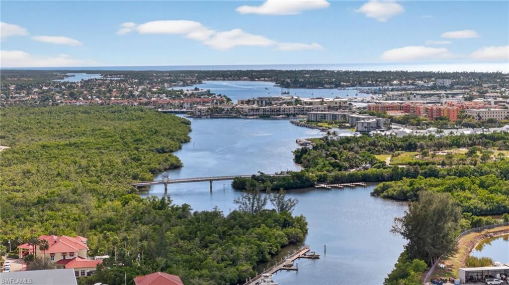 1675 Avion Pl, Naples, FL 34104 Photo