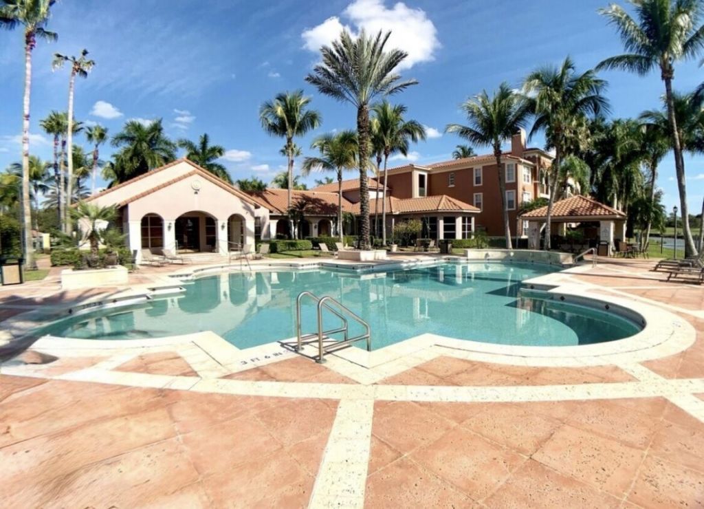 11750 Saint Andrews Place, Unit 208, Wellington, FL 33414 Photo