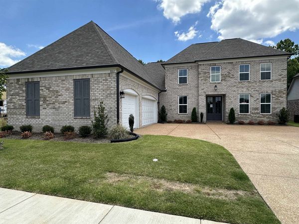 10161 CONNER FIELD LN, Lakeland, TN 38002