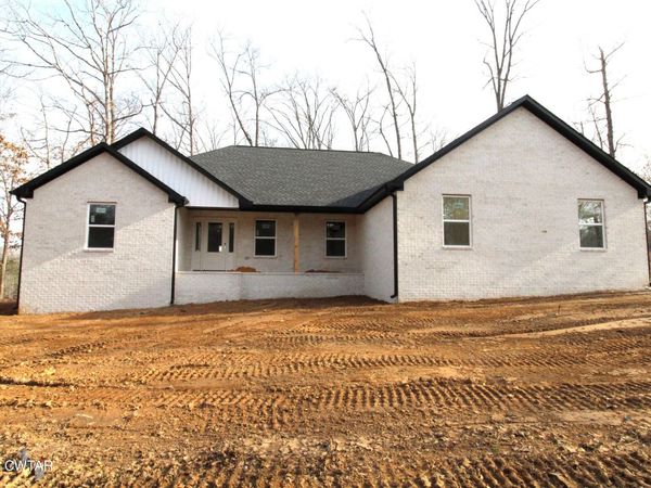 440 Oak Point Drive, Lexington, TN 38351