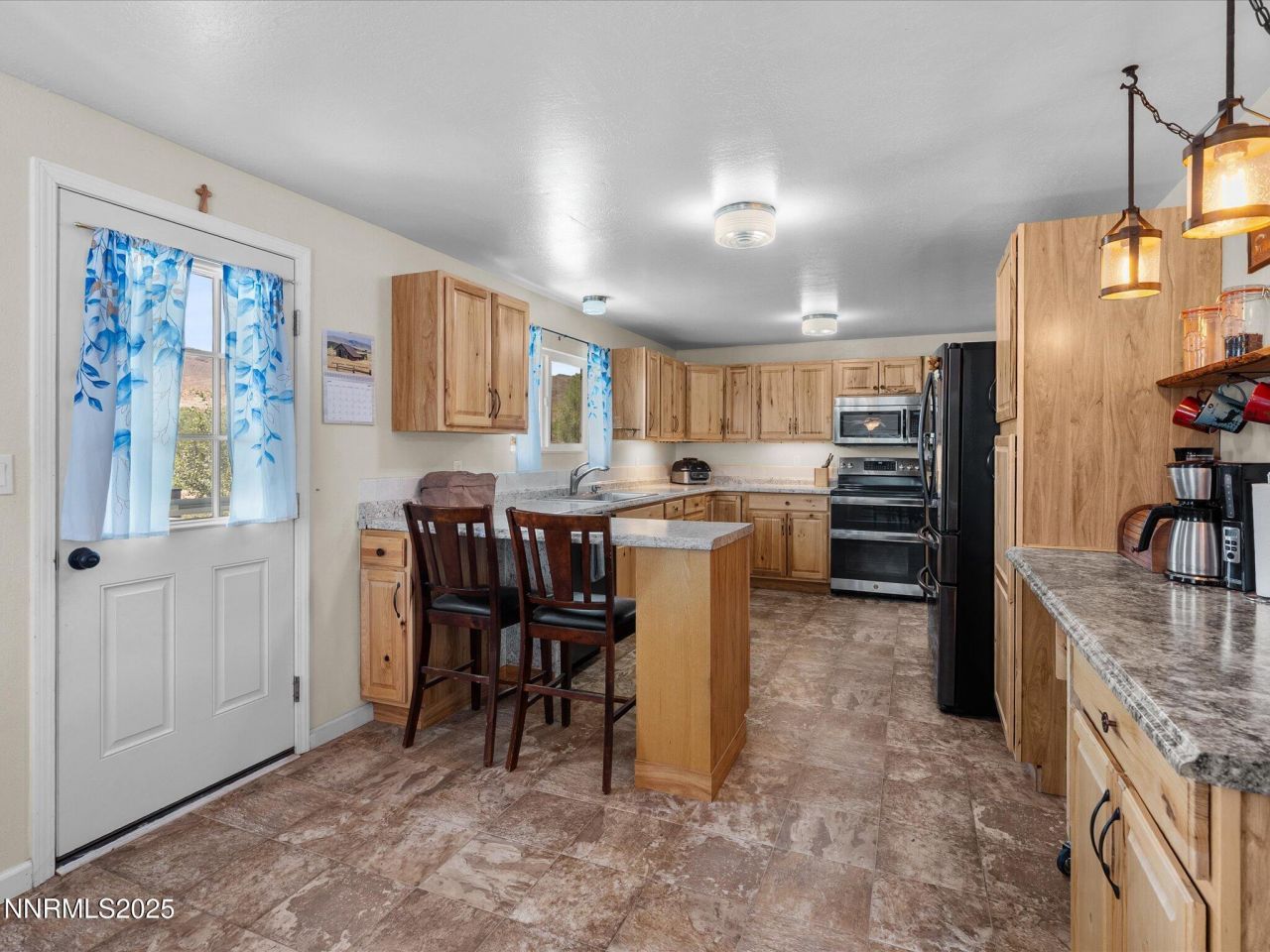 31850 Cantlon Drive, Wadsworth, NV 89442 Photo