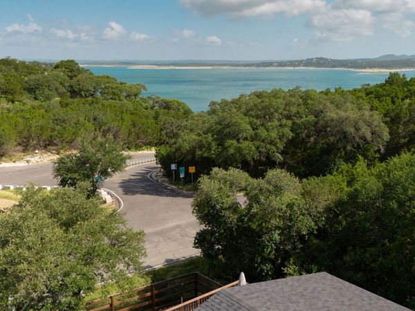574 Skyline Drive, Canyon Lake, TX 78133
