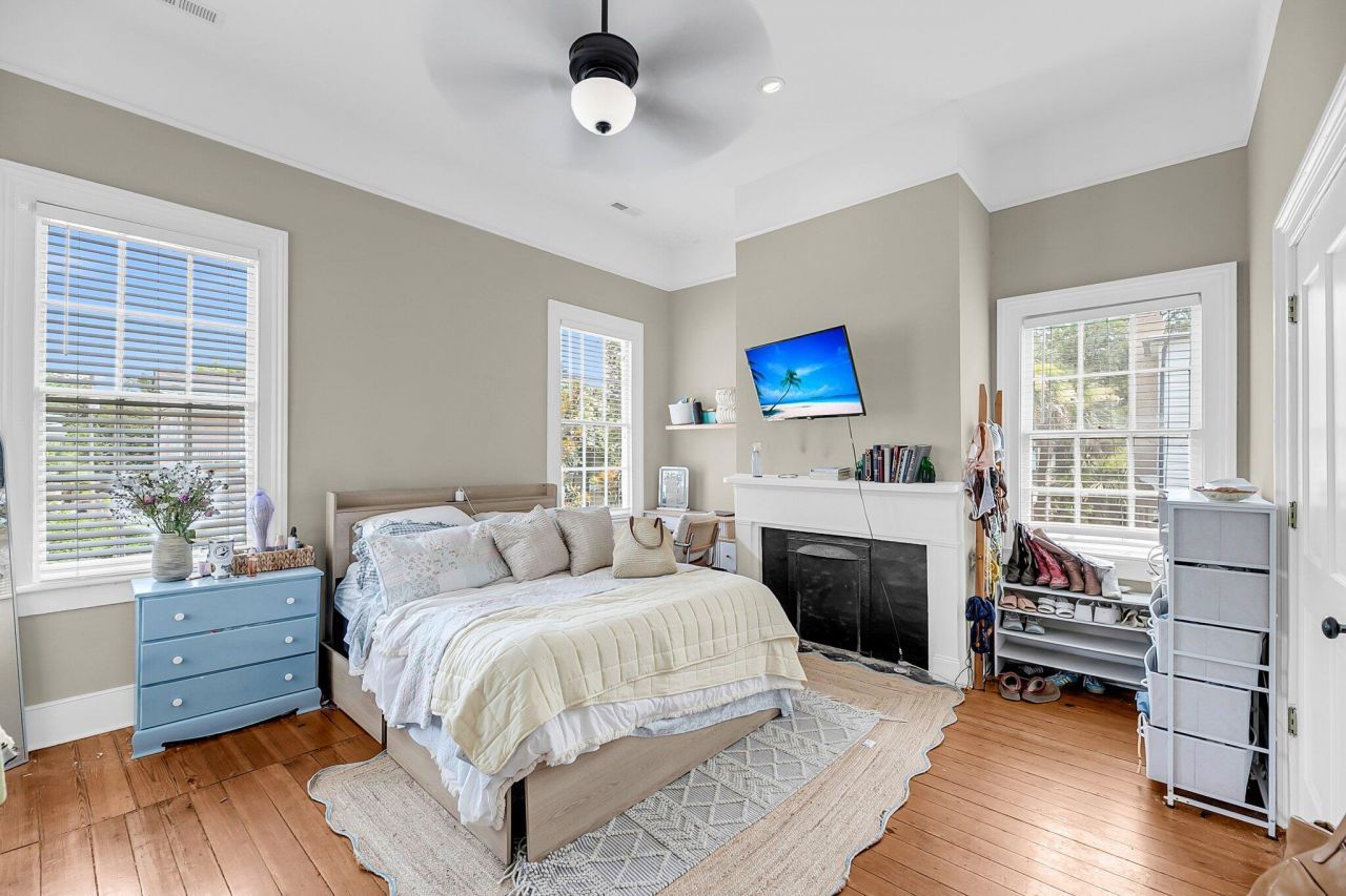 68 Vanderhorst Street Photo 17