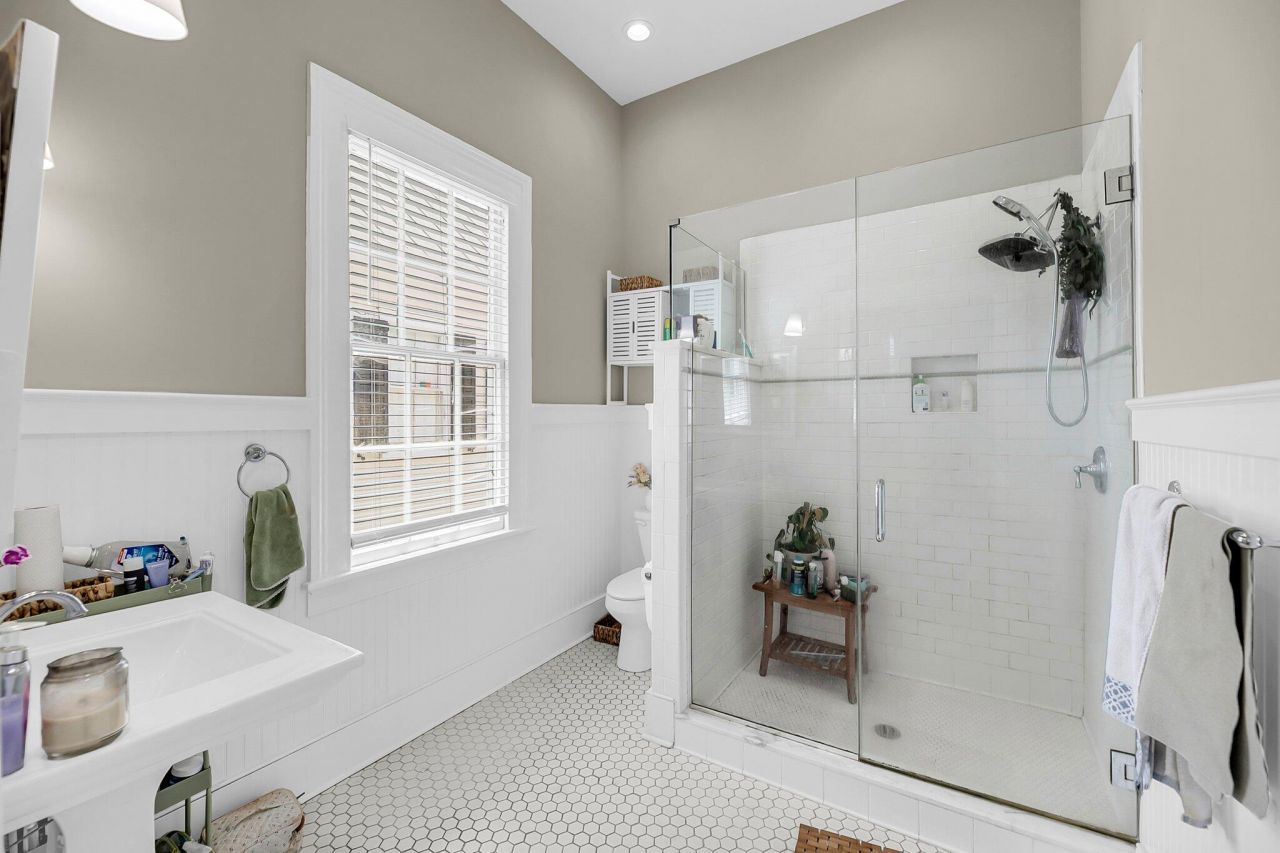 68 Vanderhorst Street Photo 18