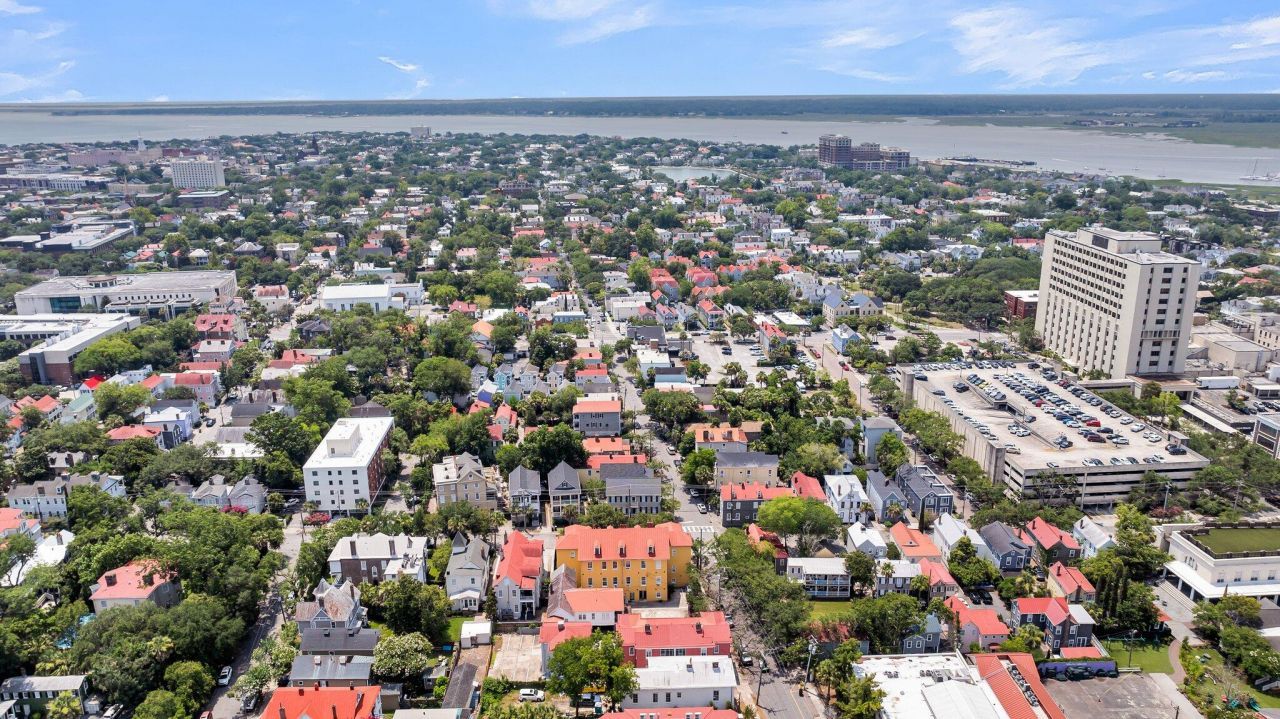 68 Vanderhorst Street Photo 46