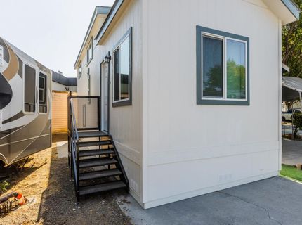 5878 Garlic Farms Dr #132, Gilroy, CA 95020 Photo