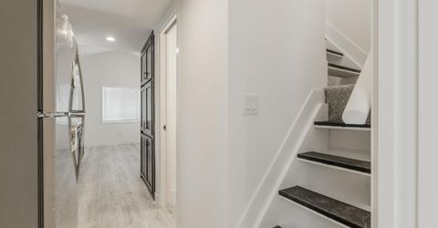 5878 Garlic Farms Dr #132, Gilroy, CA 95020 Photo