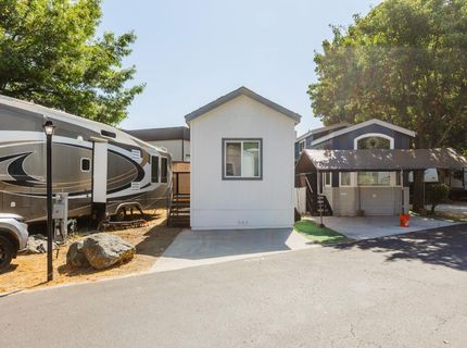 5878 Garlic Farms Dr #132, Gilroy, CA 95020 Photo