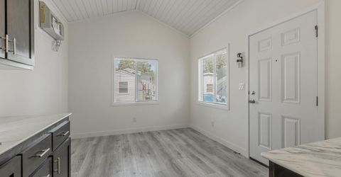 5878 Garlic Farms Dr #132, Gilroy, CA 95020 Photo