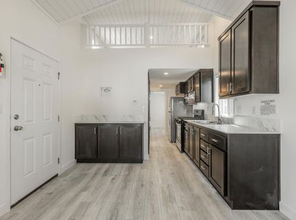 5878 Garlic Farms Dr #132, Gilroy, CA 95020 Photo