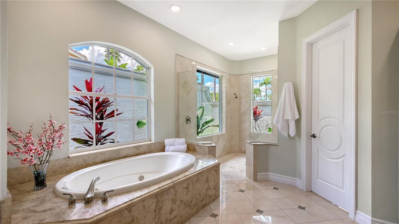 6959 Westchester Circle, Lakewood Ranch, FL 34202 Photo