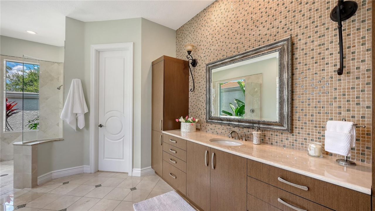 6959 Westchester Circle, Lakewood Ranch, FL 34202 Photo