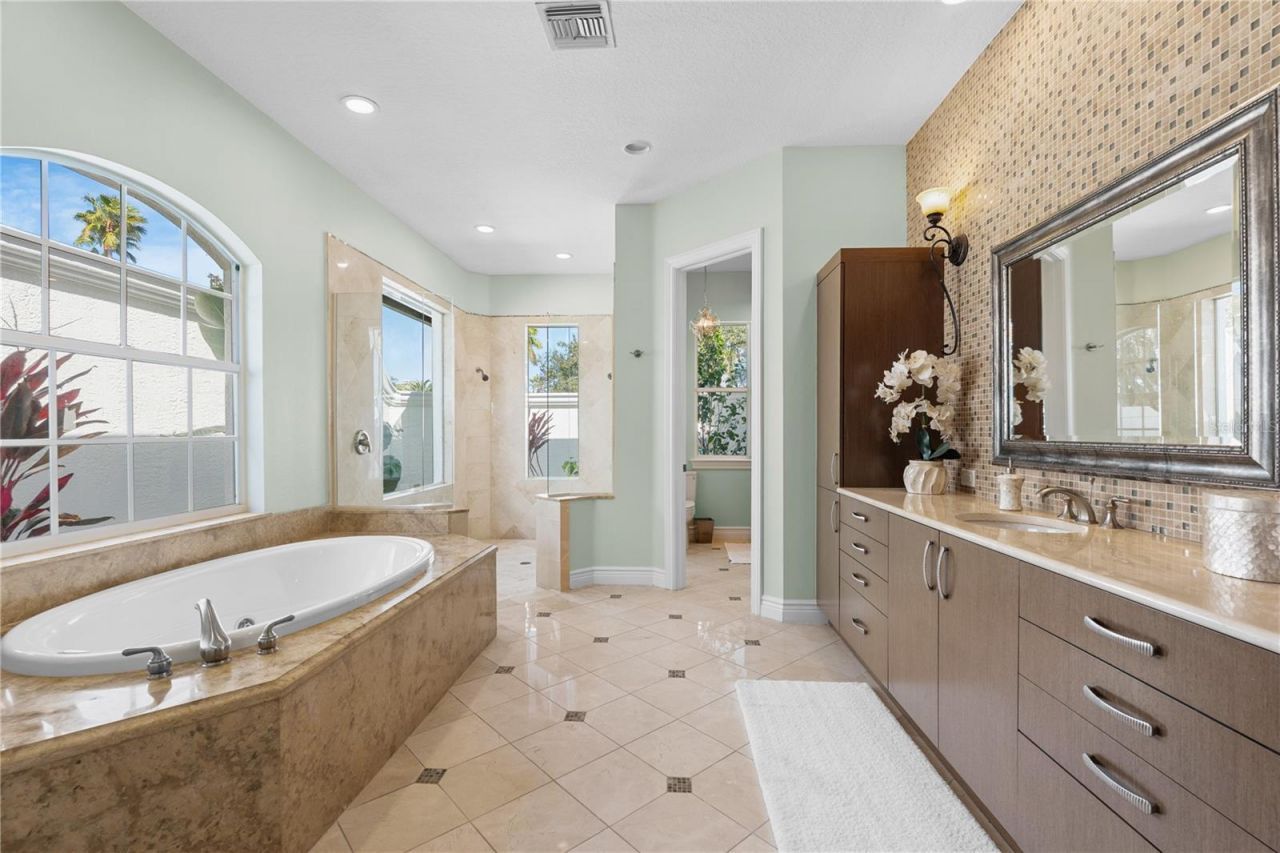 6959 Westchester Circle, Lakewood Ranch, FL 34202 Photo