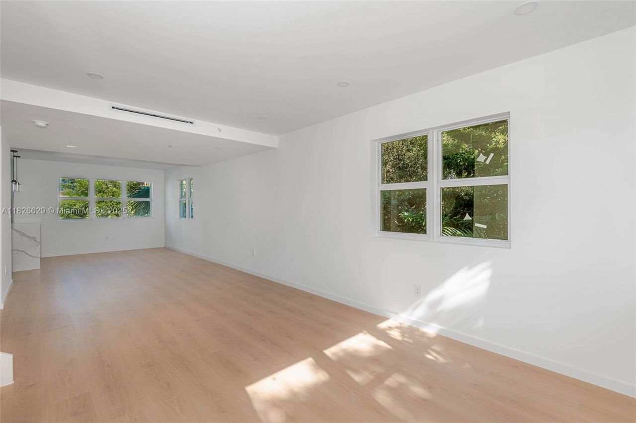 854 SE 12 Ct, Unit 8, Fort Lauderdale, FL 33316 Photo