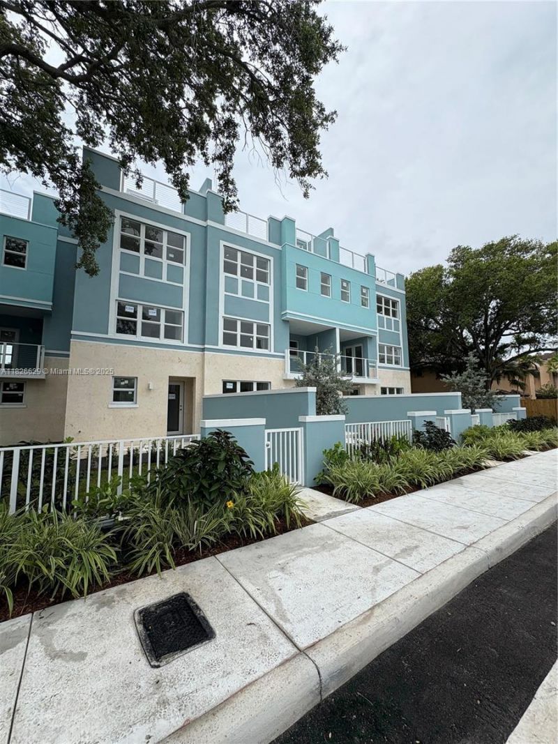 854 SE 12 Ct, Unit 8, Fort Lauderdale, FL 33316 Photo