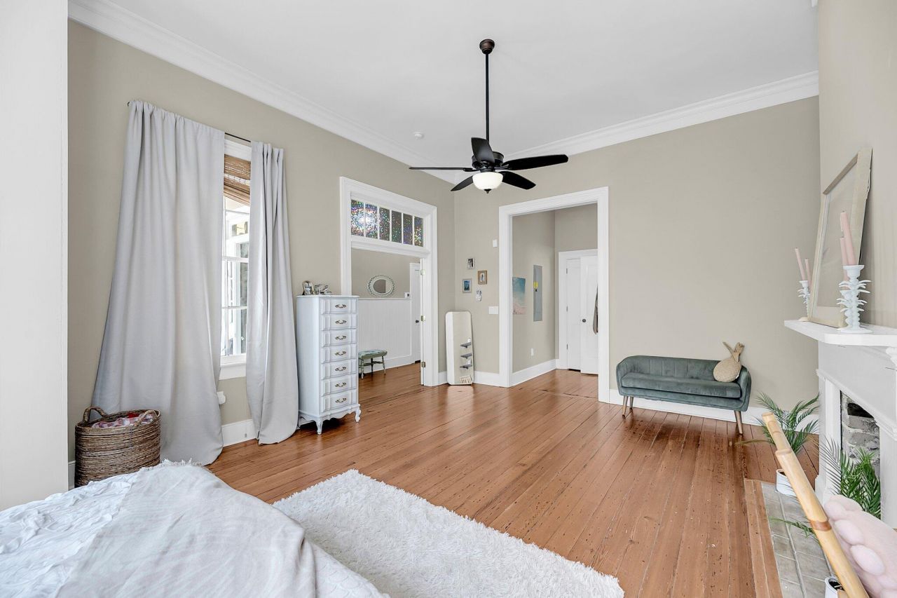 68 Vanderhorst Street Photo 15