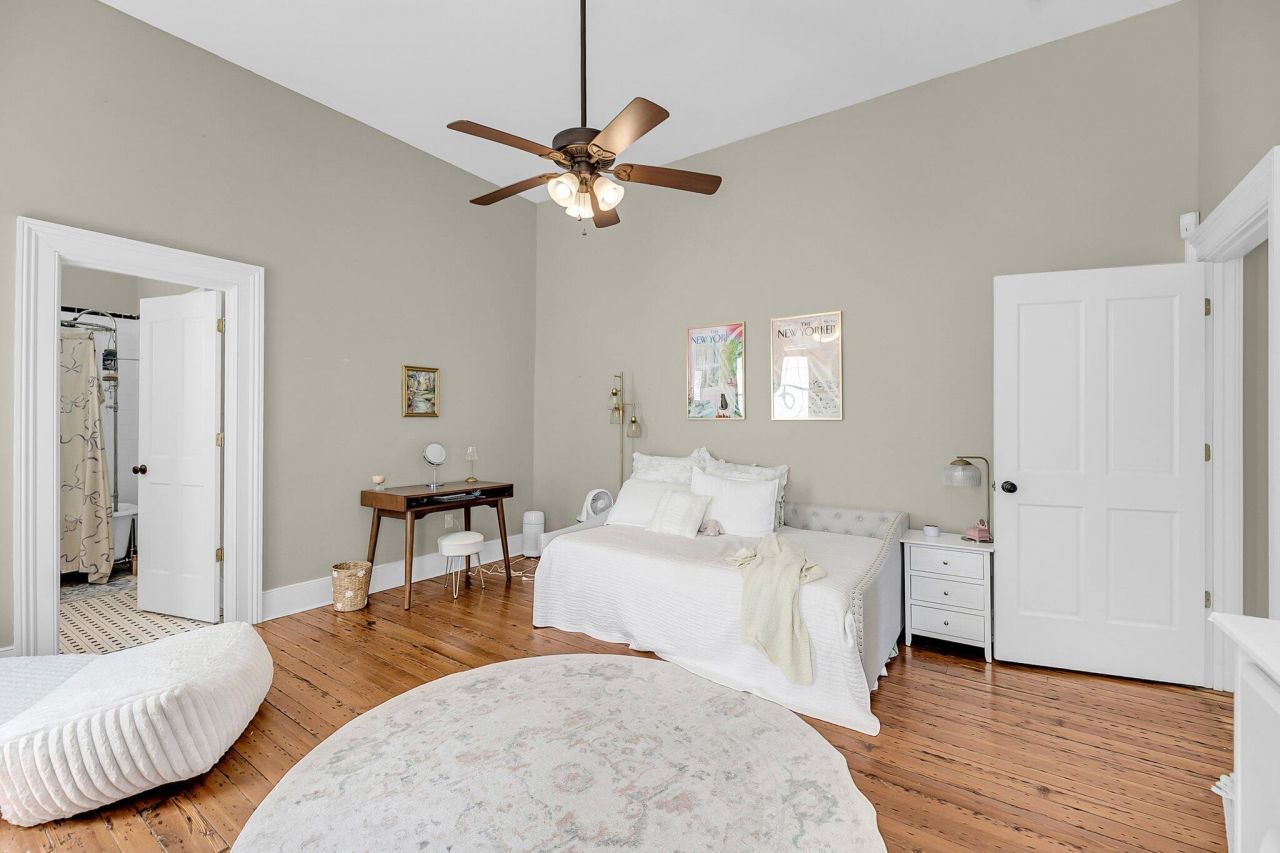 68 Vanderhorst Street Photo 16