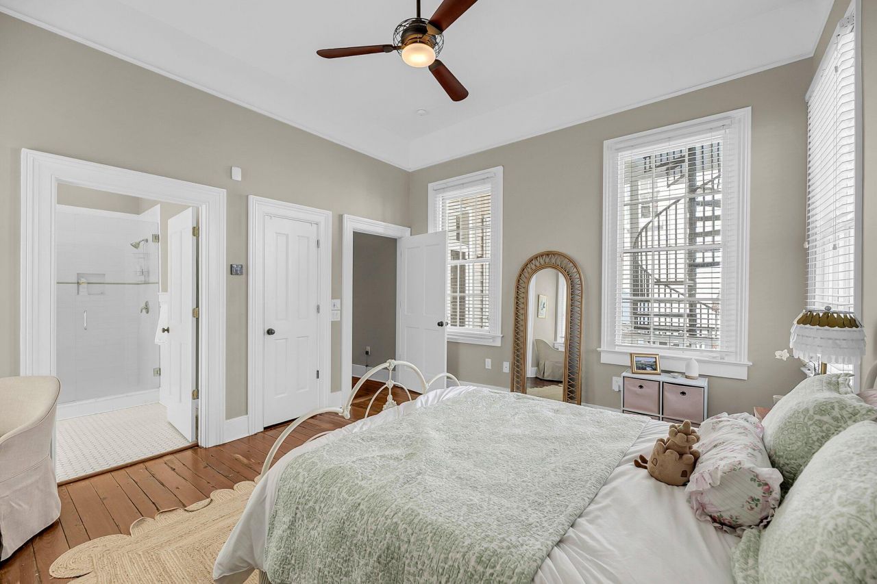 68 Vanderhorst Street Photo 20