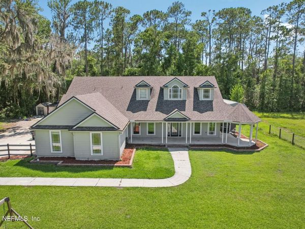 5592 DIANTHUS Street, Green Cove Springs, FL 32043