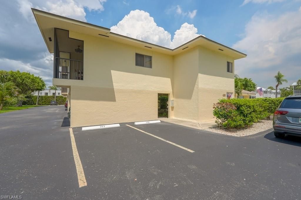 835 W Elkcam Cir, Unit 103, Marco Island, FL 34145 Photo