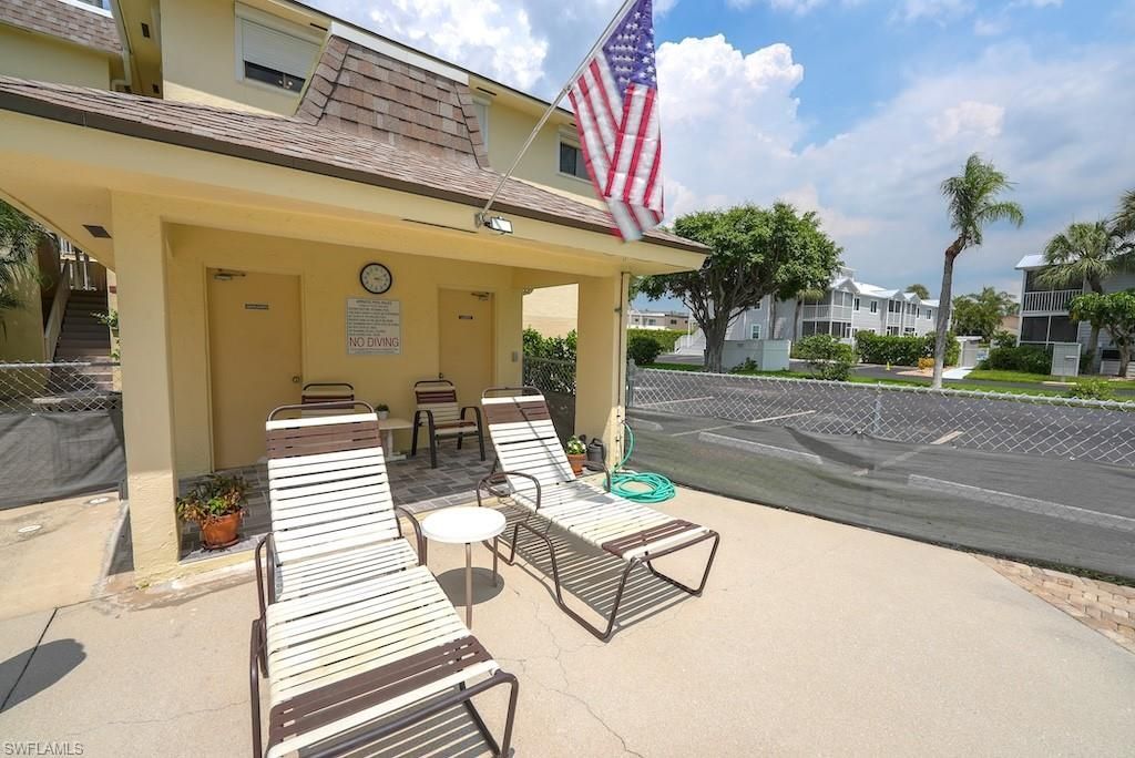 835 W Elkcam Cir, Unit 103, Marco Island, FL 34145 Photo