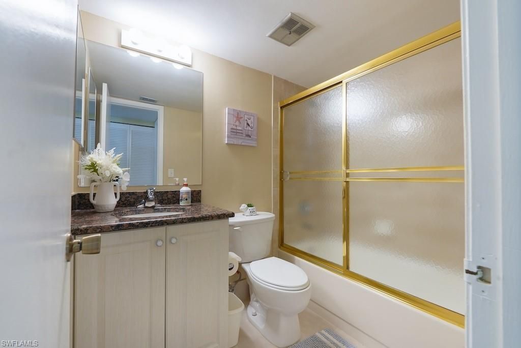 835 W Elkcam Cir, Unit 103, Marco Island, FL 34145 Photo