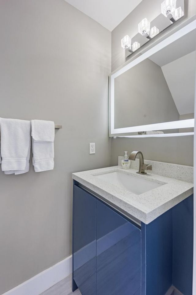 7031 Harbor Village Drive, Duck, FL 33050 Photo