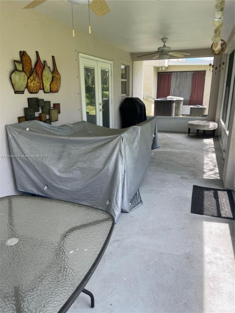 2645 SW 12th Sq Sw, Vero Beach, FL 32968 Photo