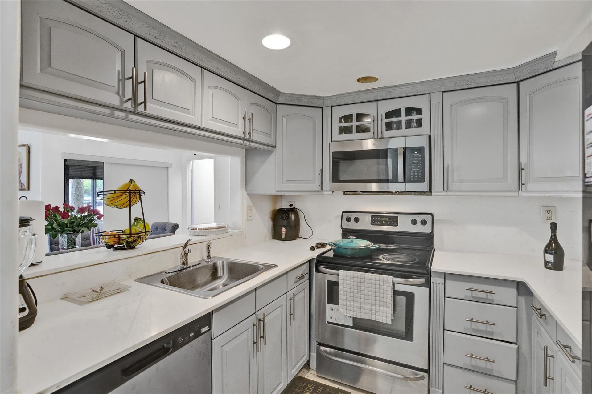 20065 NE 3rd Court, Unit 5, Miami, FL 33179 Photo