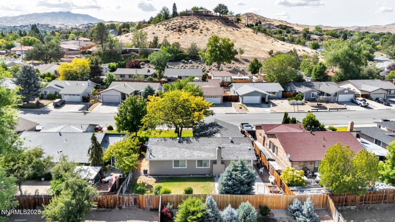 1069 Palmwood Drive, Sparks, NV 89434 Photo