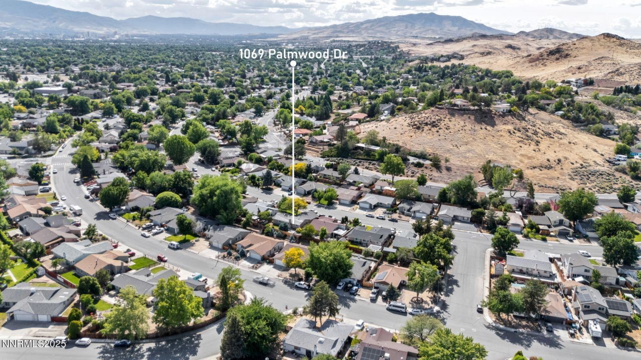 1069 Palmwood Drive, Sparks, NV 89434 Photo