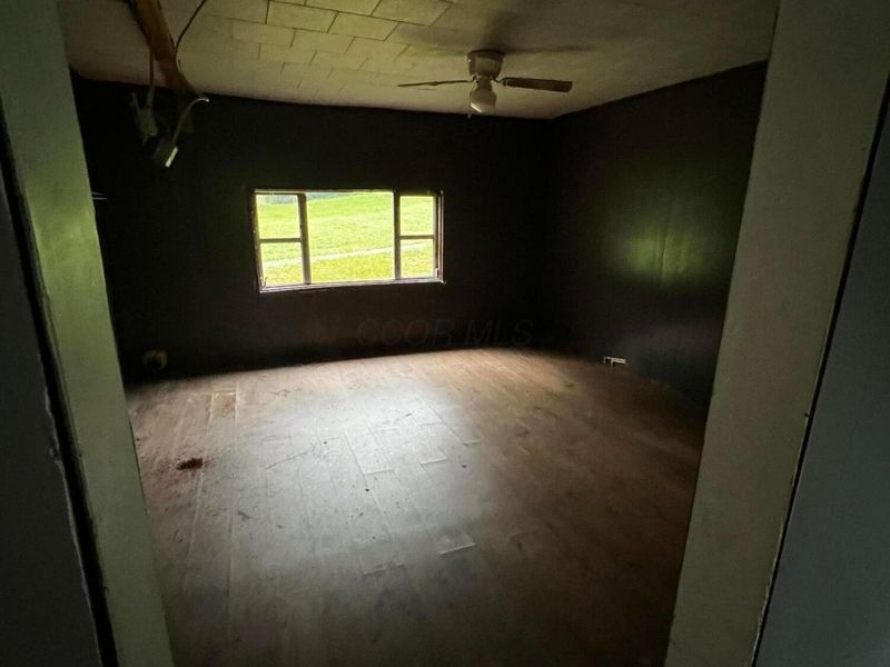 9894 Salem Hollow Road, New Straitsville, OH 43766 Photo 10