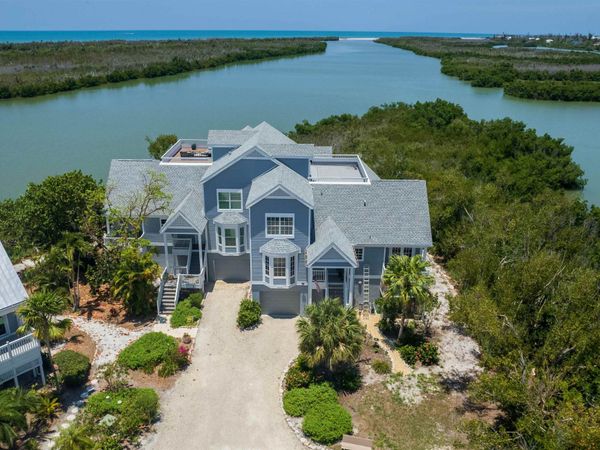 5438 Shearwater Dr, Sanibel, FL 33957