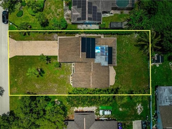 27780 Matheson AVE, BONITA SPRINGS, FL 34135