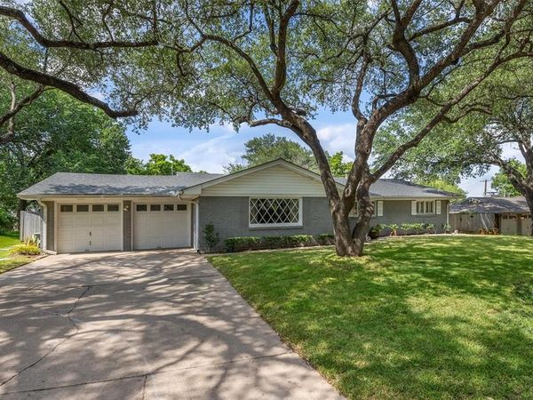 6404 Dakar Road W, Fort Worth, TX 76116