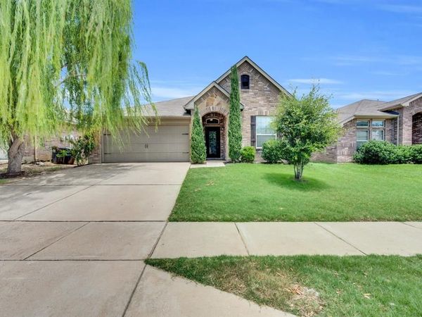 2804 Stonewall Lane, Fort Worth, TX 76123